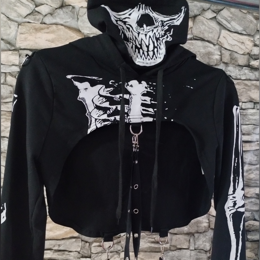 Women's gothic cropped hoodie size large